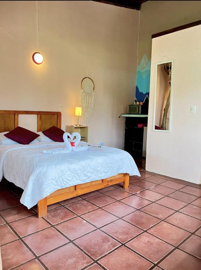 Bed and Breakfast Casa Geraldo Manuel Antonio Zewnętrze zdjęcie
